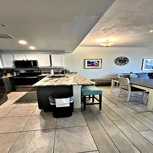 https://ocean-walk-resort-water-wonderland-4th-floor-3-bedroom.thedaytonabeachhotels.com