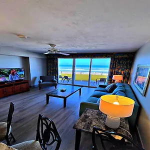 https://ocean-walk-5th-floor-tropical-water-wonderland.thedaytonabeachhotels.com